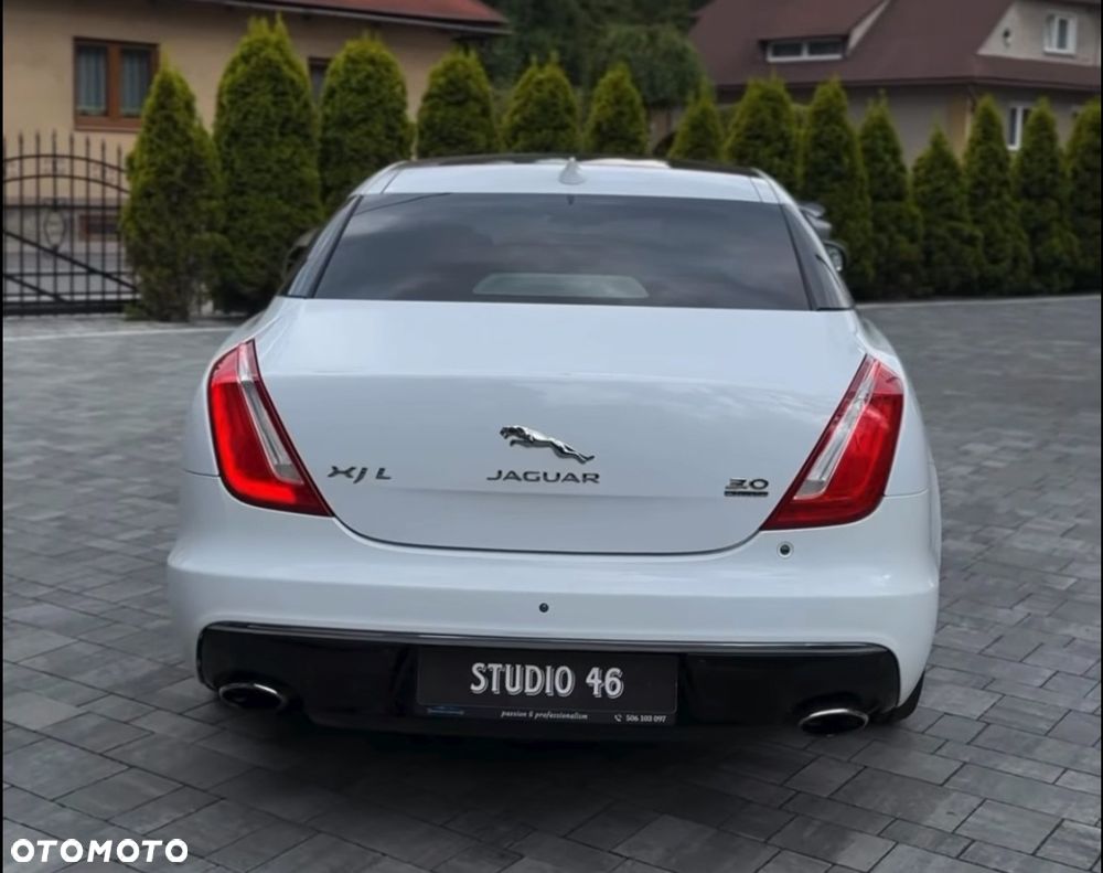 Jaguar XJ 3.0 T AWD Portfolio - 3