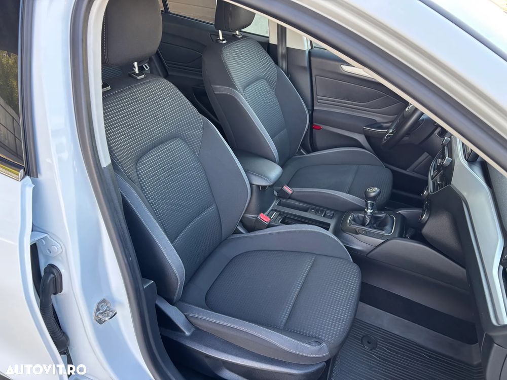 Ford Focus 1.5 EcoBlue Connected - 35