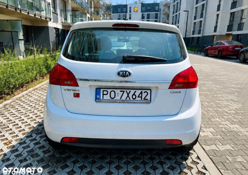Kia Venga 1.4 CRDi S - 6