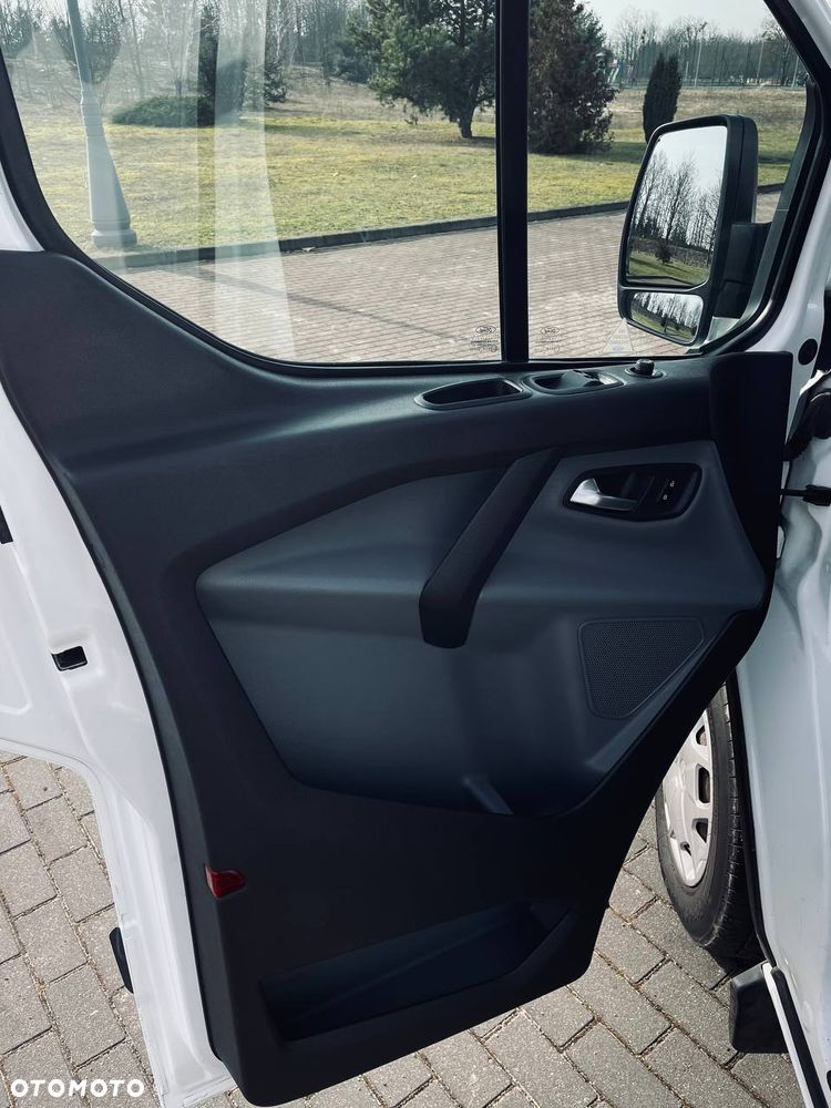 Ford Transit Custom - 9