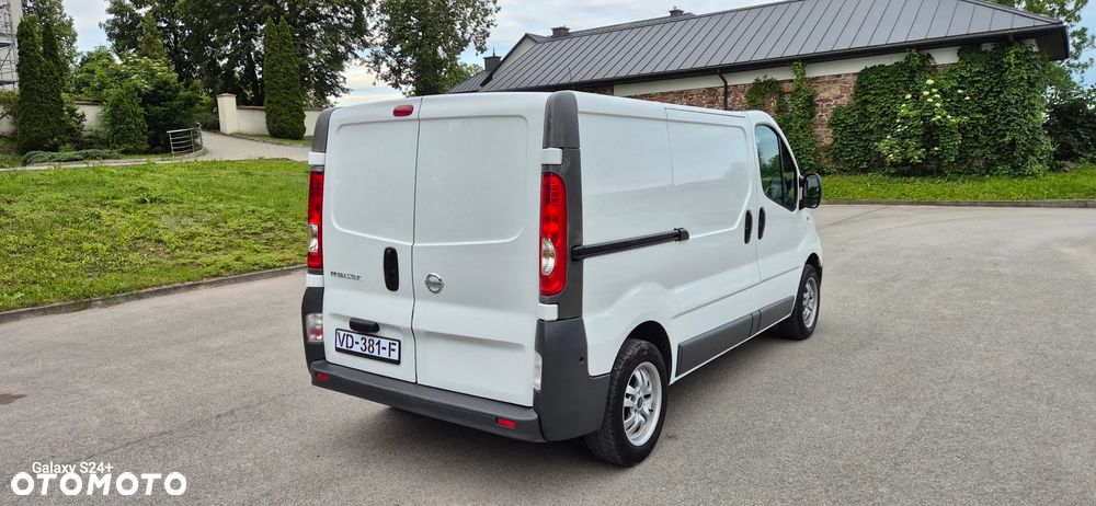 Renault Trafic - 11