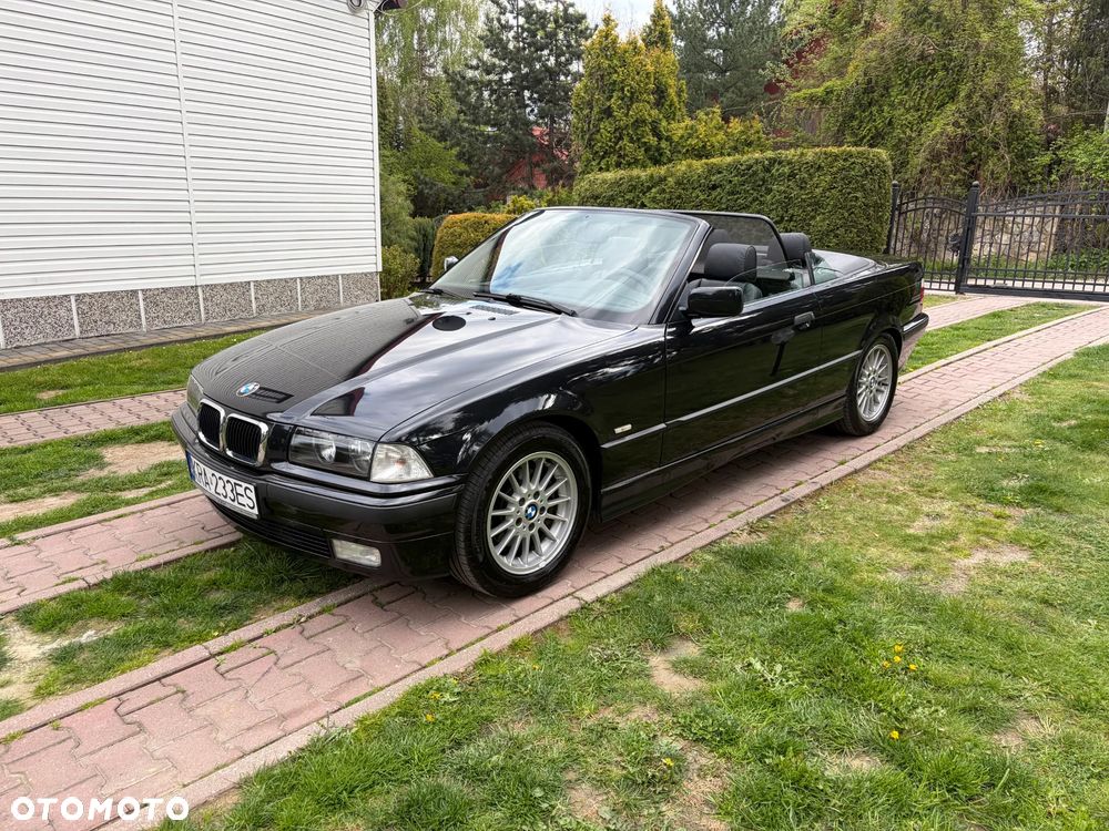 BMW Seria 3 320i - 1