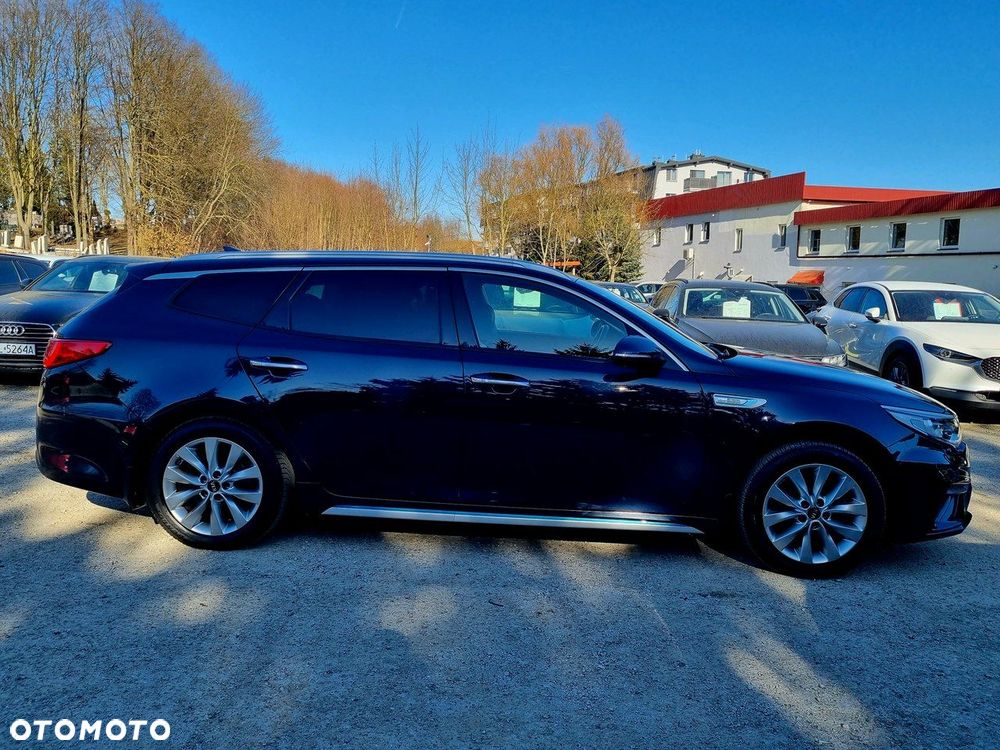 Kia Optima - 4