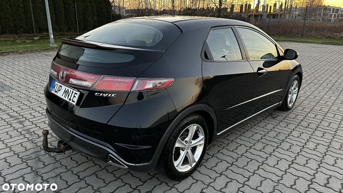 Honda Civic 1.8 Comfort - 5