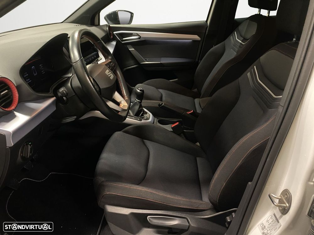 SEAT Arona 1.0 TSI - 9