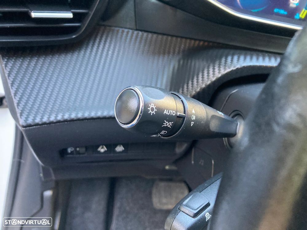 Peugeot e-208 50 kWh Active Pack - 16