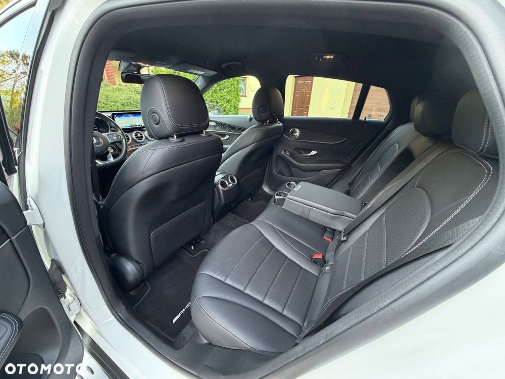 Mercedes-Benz GLS - 16