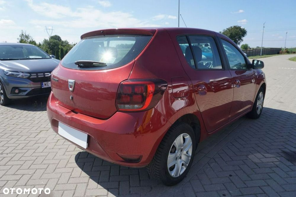 Dacia Sandero - 3