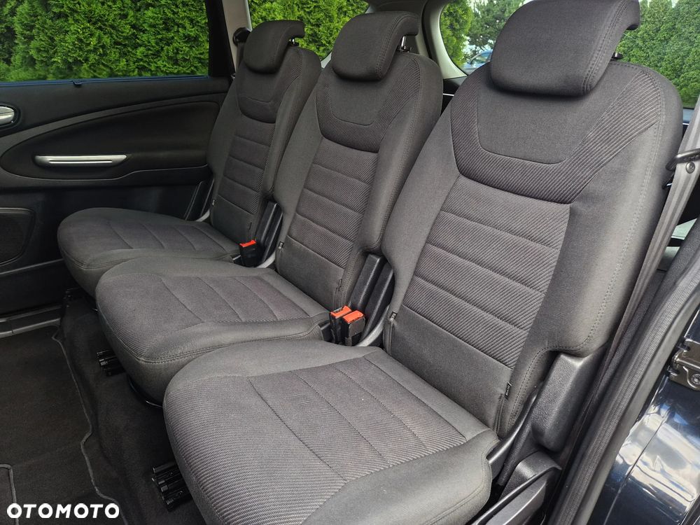 Ford S-Max - 29