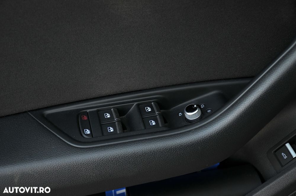 Audi A4 40 TDI S tronic S line - 28
