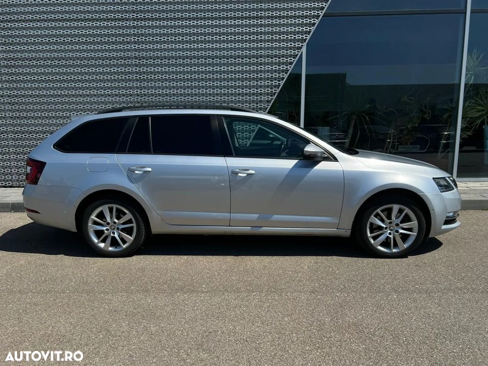 Skoda Octavia 2.0 TDI 4X4 DSG Style - 3