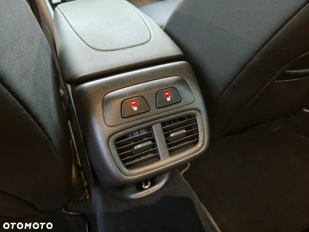 Opel Insignia 2.0 CDTI automatik Business Innovation - 34