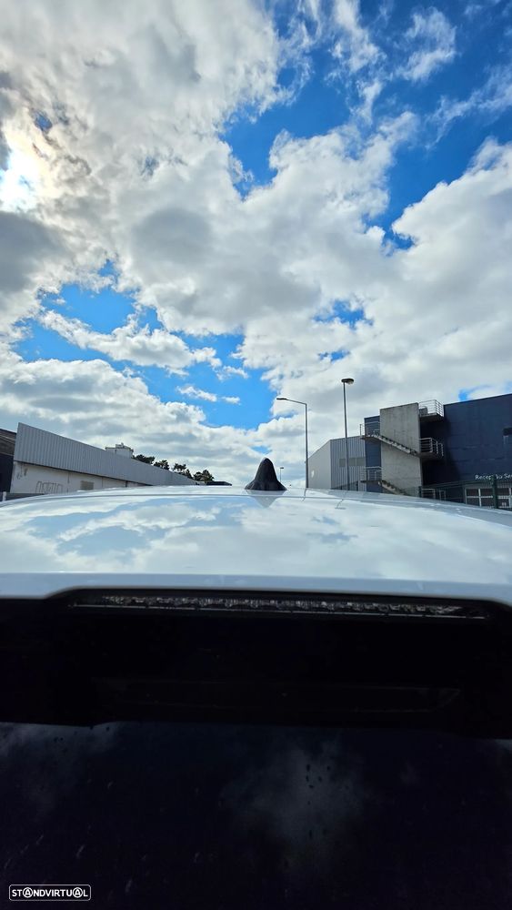 Peugeot 308 1.6 Hybrid Allure Pack e-EAT8 - 22