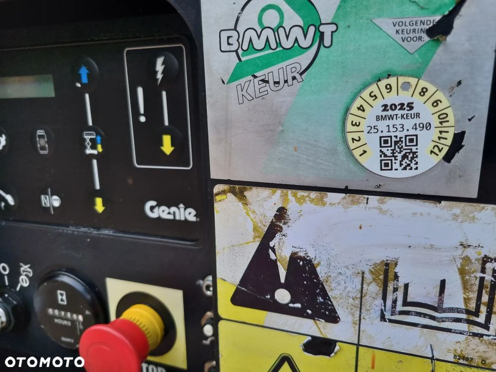 Genie Zwyżka GS-4069RT Podnośnik Nożycowy 14,5 metra jak Nowa 2017r z Norwegii 738mtg 4x4 silnik Kubota - 25