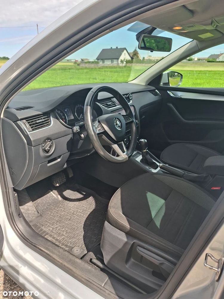 Skoda Octavia 1.6 TDI SCR Ambition DSG - 10