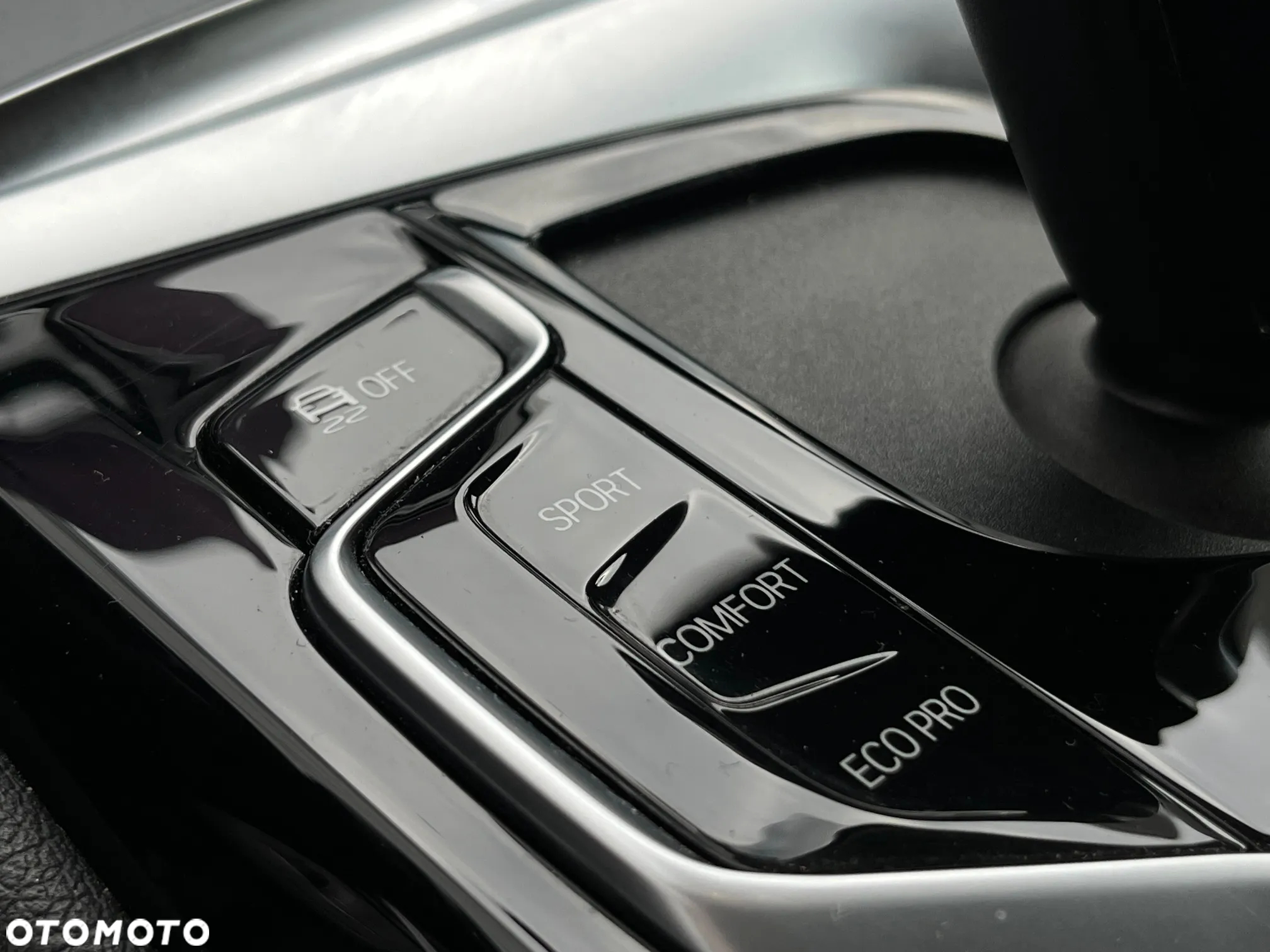 BMW Seria 5 520d xDrive Sport - 27