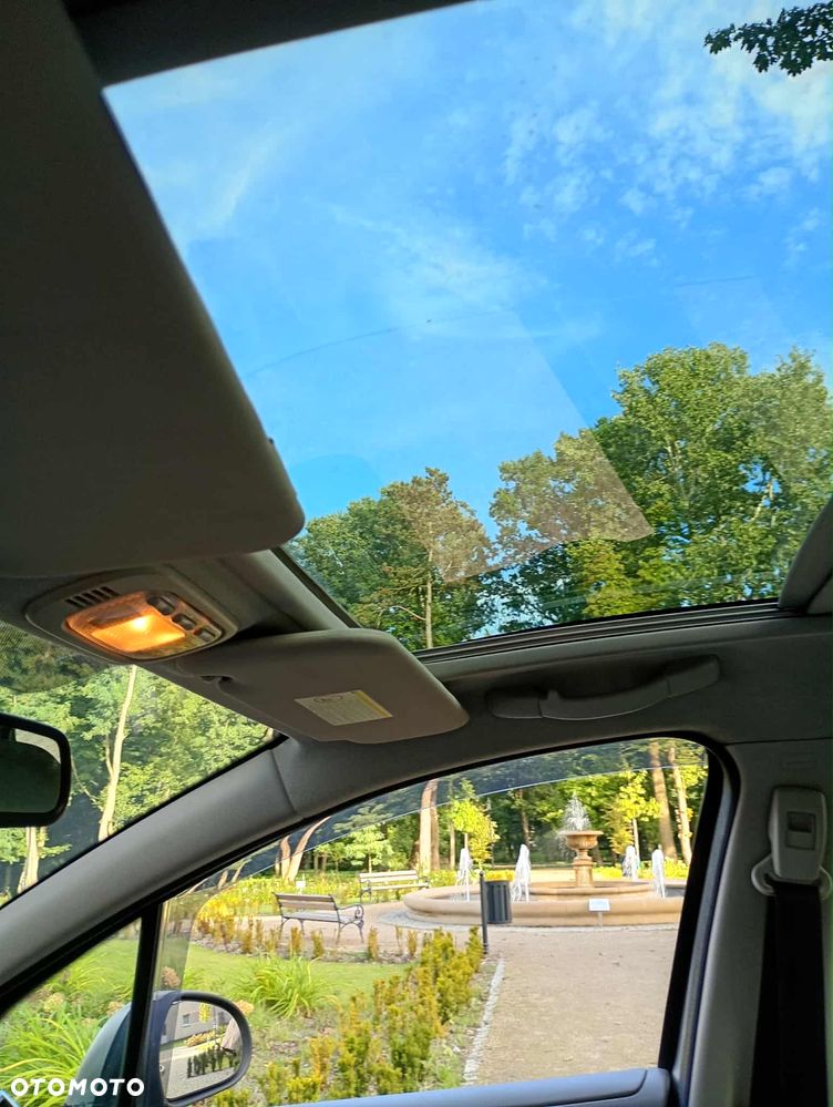 Peugeot 207 1.6 HDi 16V Sporty - 12