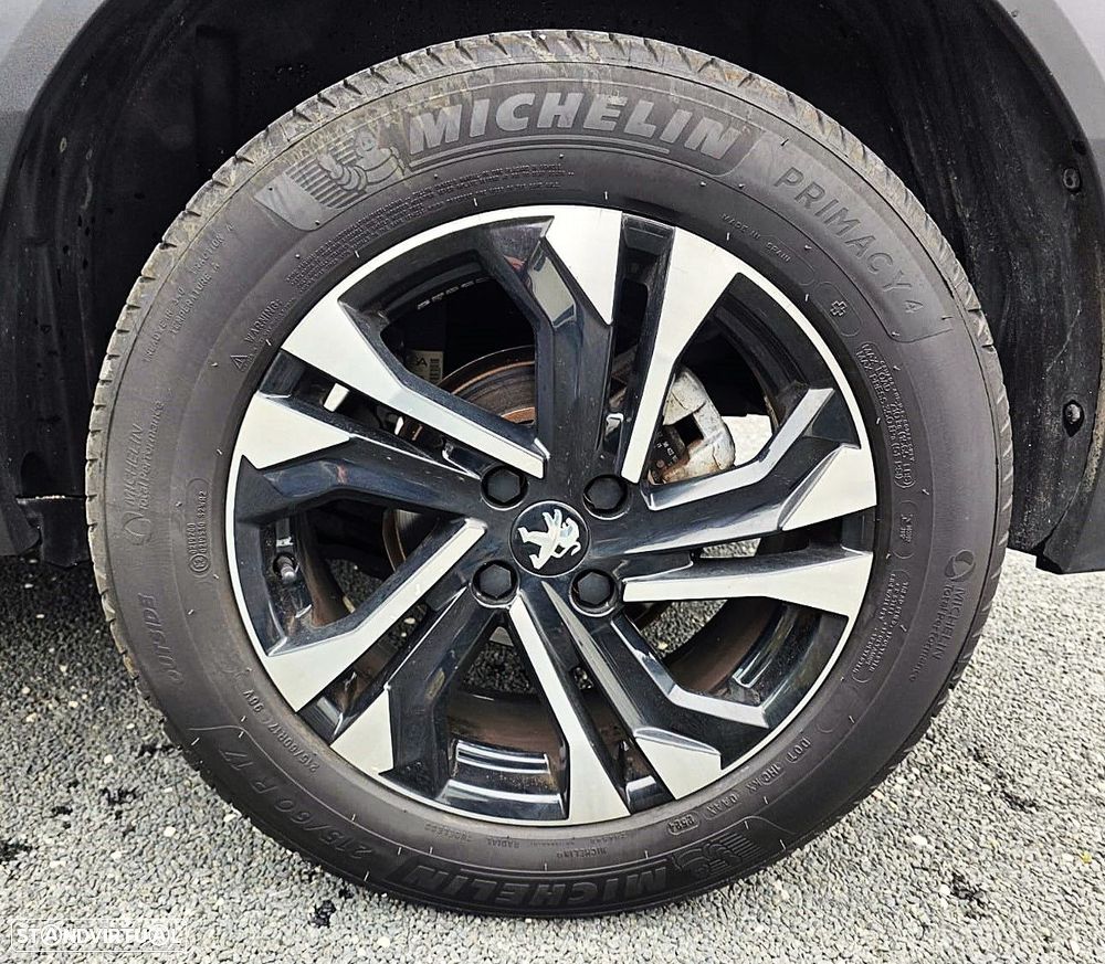 Peugeot 2008 1.5 BlueHDi GT Line EAT8 - 24