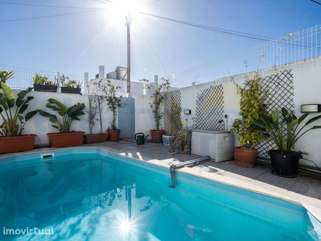 Moradia T4+1 com Piscina Aquecida, Amplos Terraços e Vista Mar - Vi... - Grande imagem: 2/42