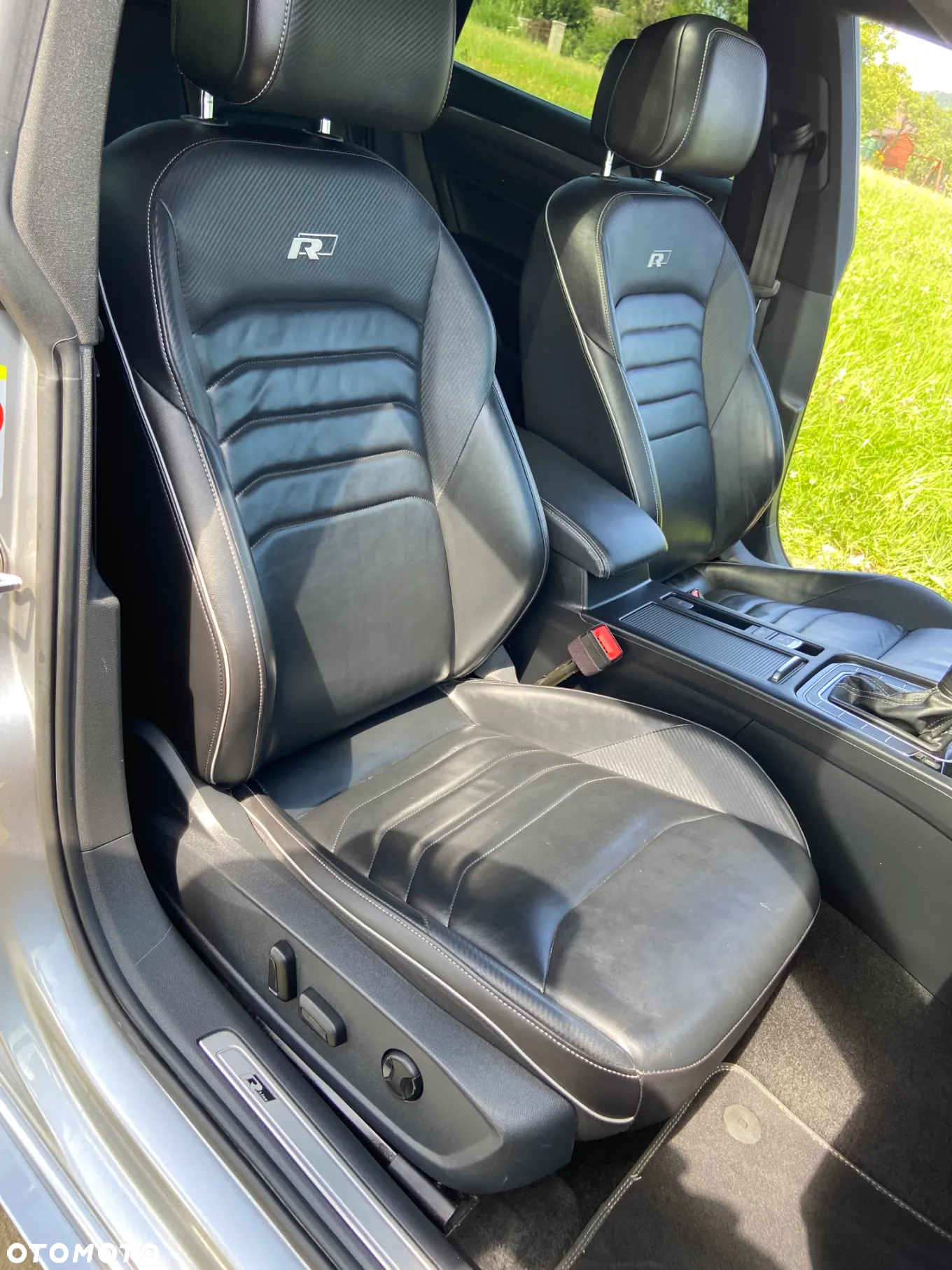 Volkswagen Arteon 2.0 TDI SCR R-Line DSG - 16