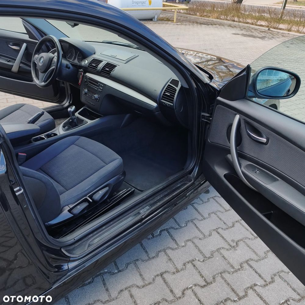 BMW Seria 1 116i - 12