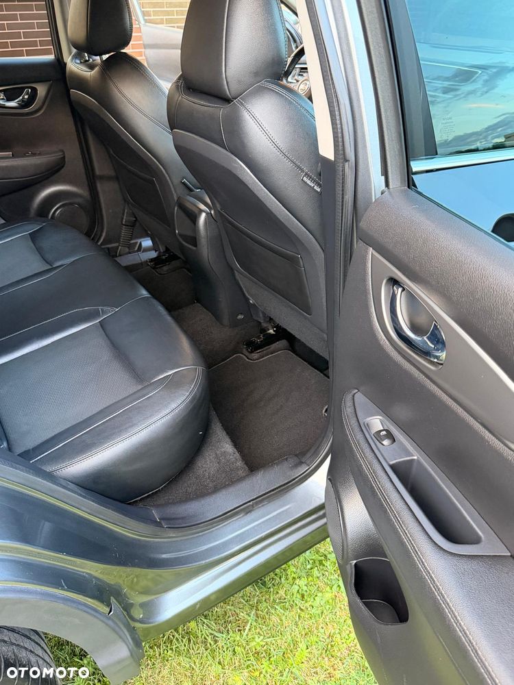 Nissan Qashqai 1.6 DCi Tekna Xtronic - 20