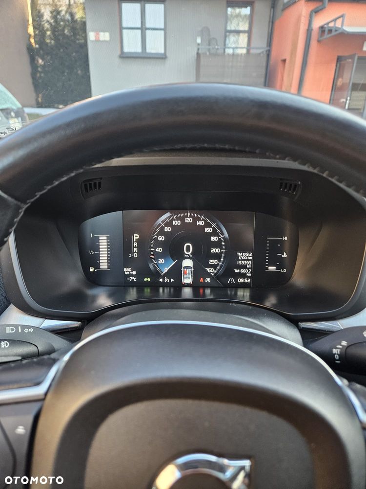 Volvo XC 60 D5 AWD Momentum - 15