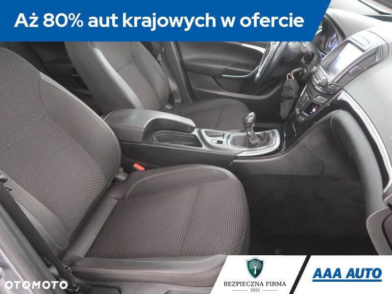 Opel Insignia - 11