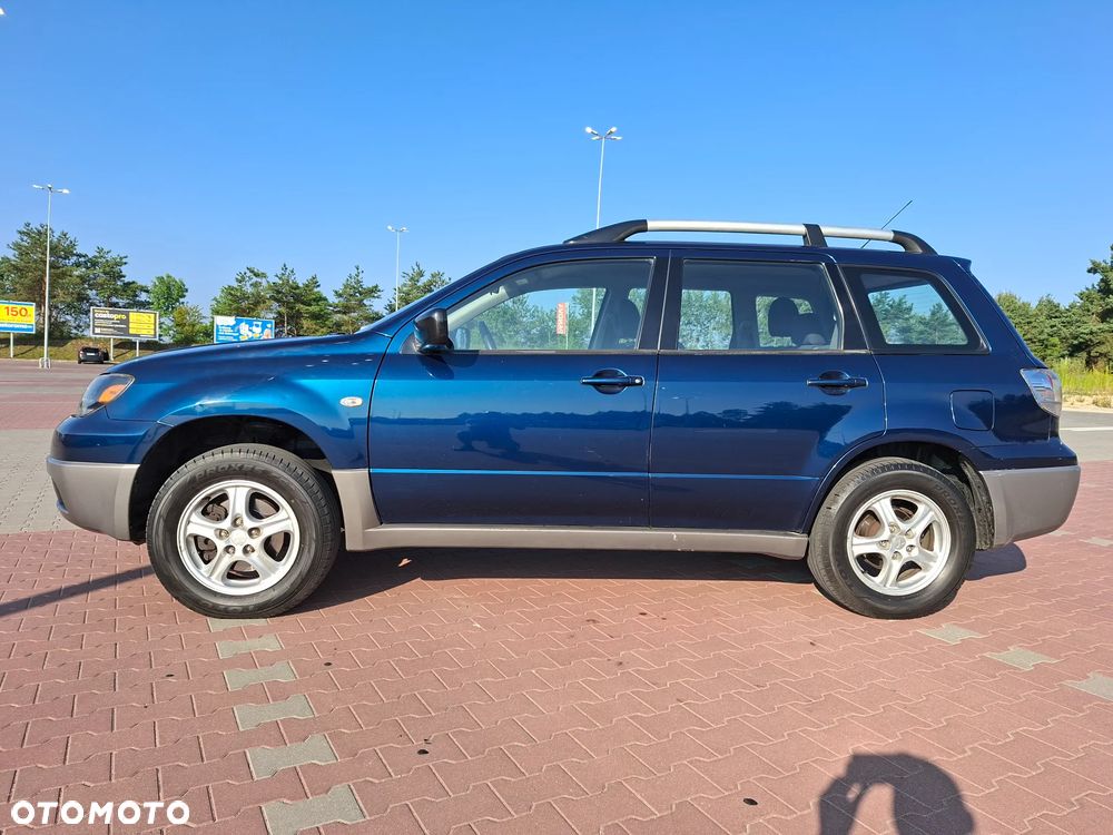 Mitsubishi Outlander 2.0 Comfort - 2