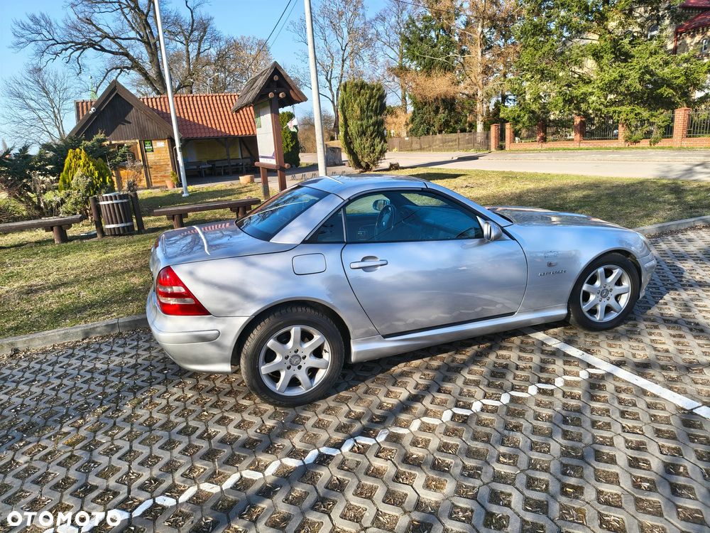 Mercedes-Benz SLK - 4
