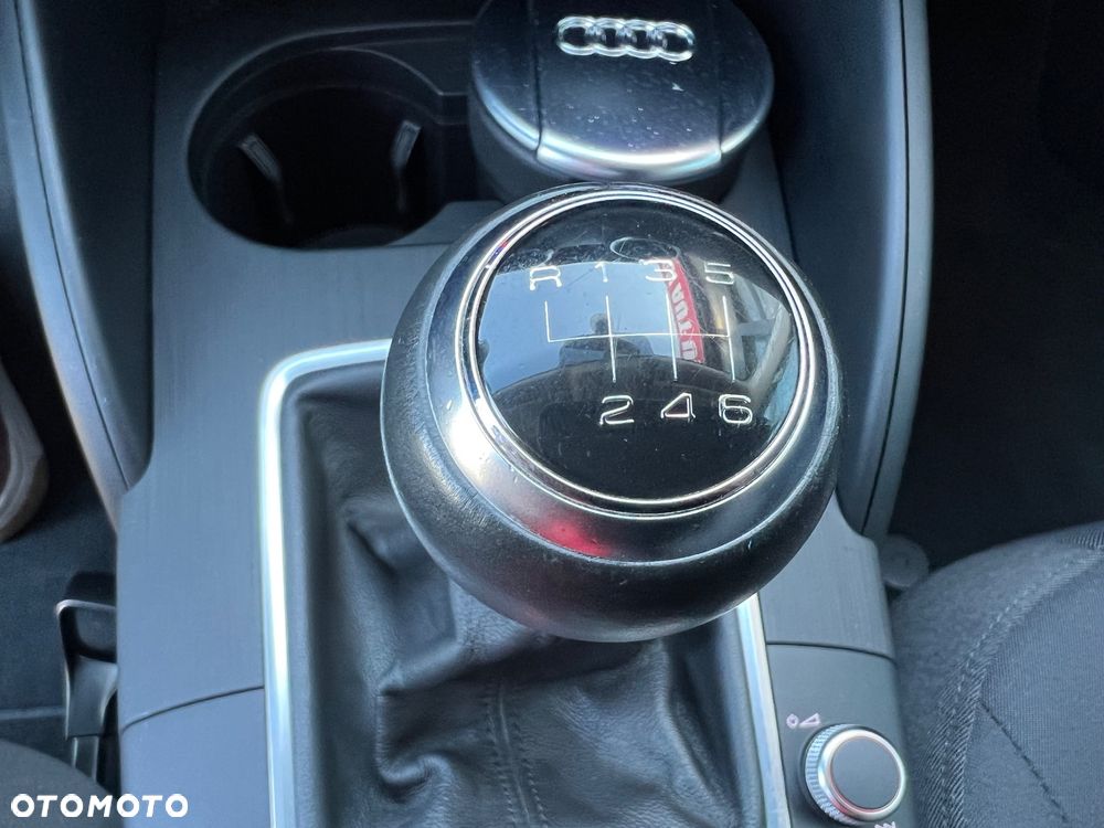 Audi A3 Sportback 2.0 TDI (clean diesel) Attraction - 26