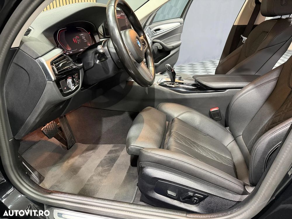 BMW Seria 5 520d Aut. - 14