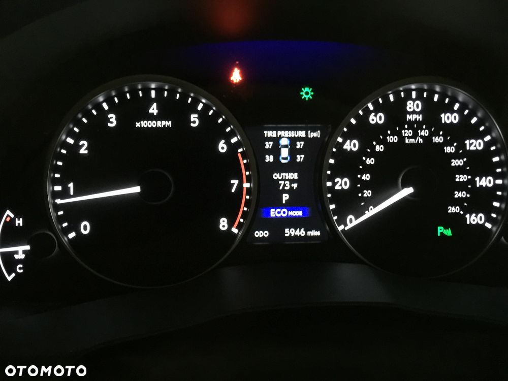 Lexus ES - 15