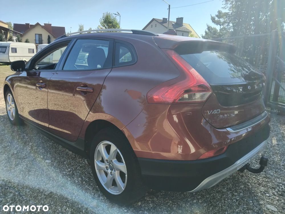 Volvo V40 Cross Country D2 Momentum - 2
