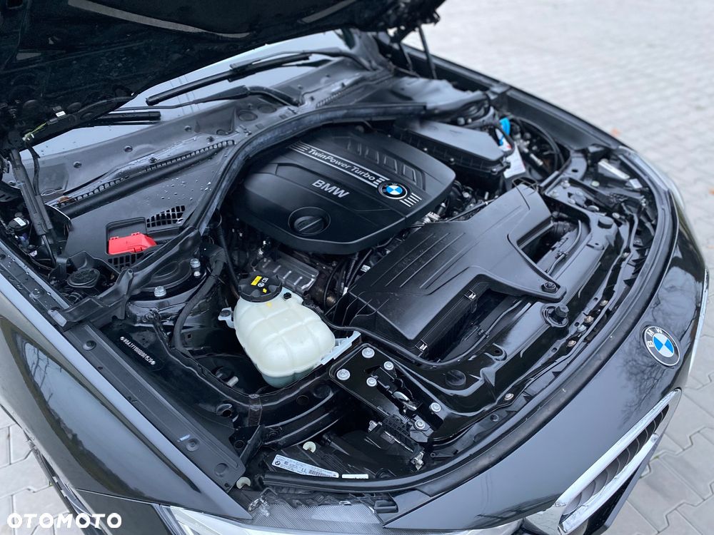 BMW 3GT 318d GT - 17