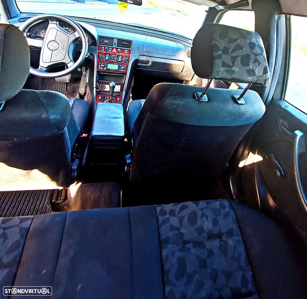 Mercedes-Benz C 220 - 6