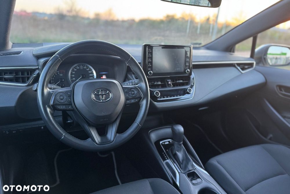 Toyota Corolla 1.8 Hybrid Active - 23