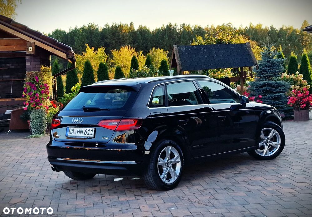 Audi A3 Sportback 1.4 TFSI CoD Ambiente - 15