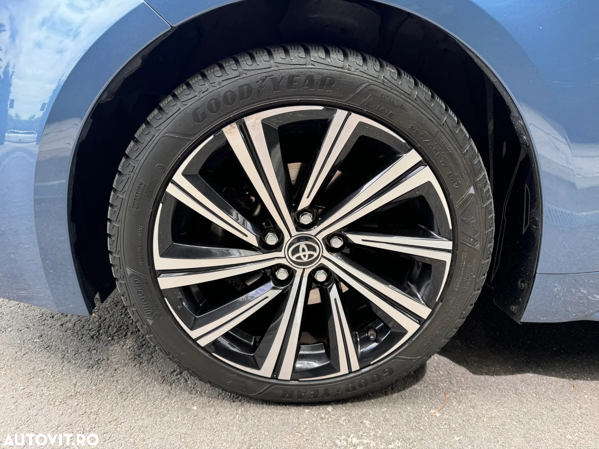 Toyota Corolla 1.8 Hybrid Touring Sports Business Edition - 32