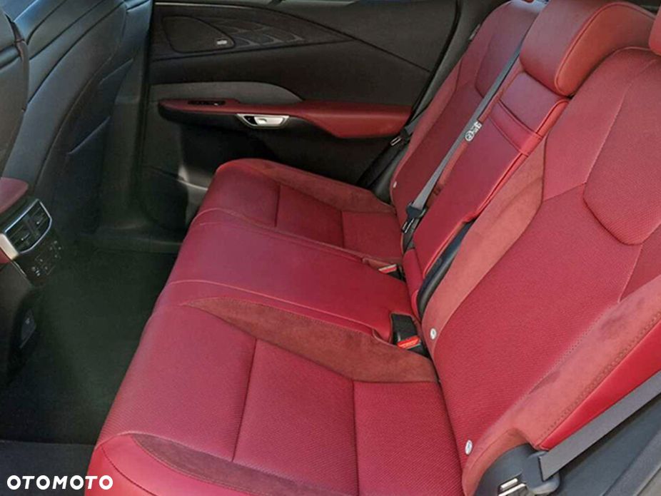 Lexus RX - 10