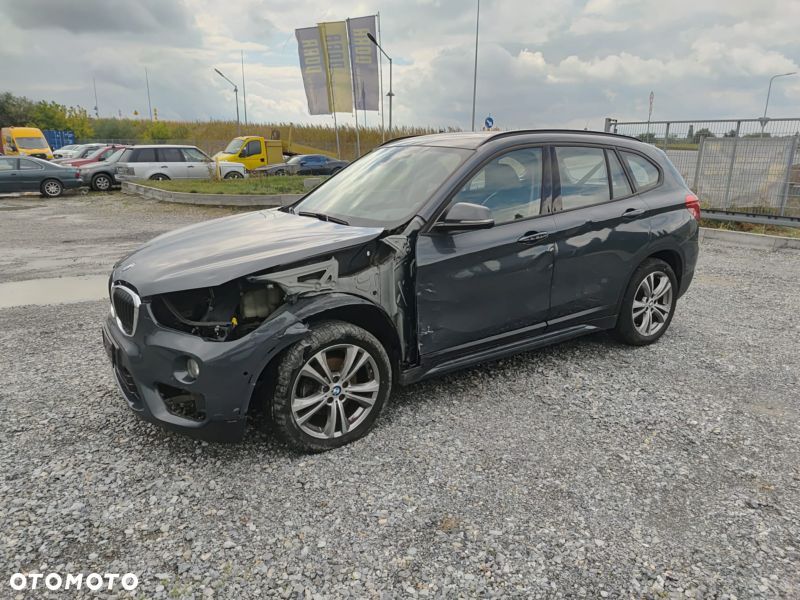 BMW X1 sDrive18i - 17