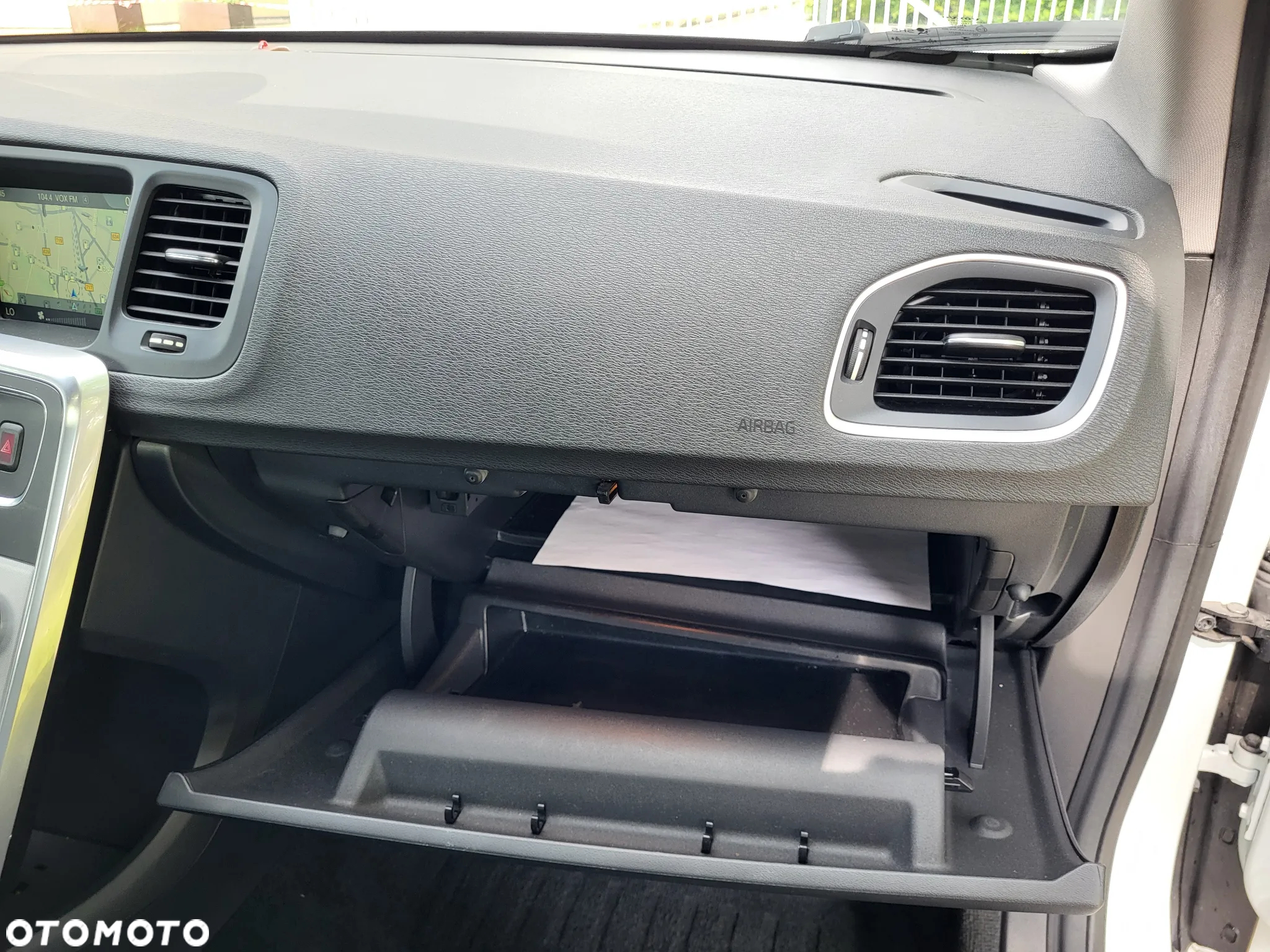 Volvo V60 T5 Drive-E Momentum - 36