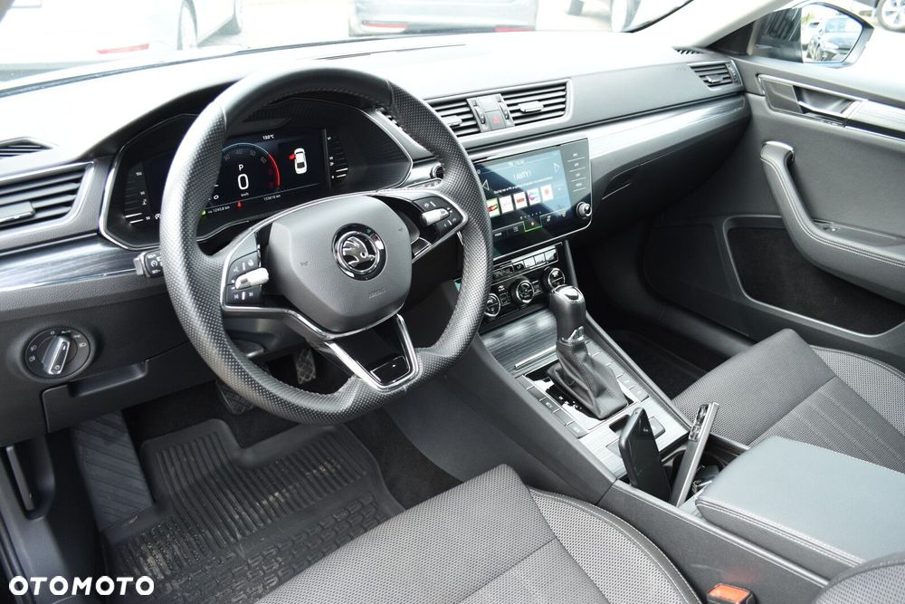 Skoda Superb 2.0 TSI Style DSG - 9