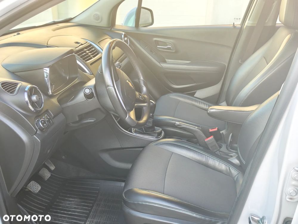 Chevrolet Trax 1.4T AWD LT - 12
