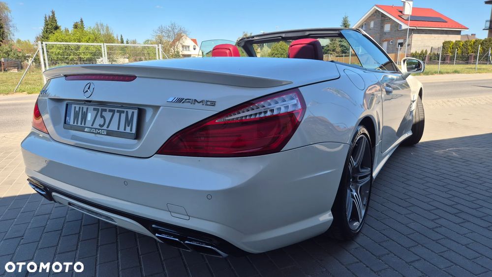 Mercedes-Benz SL 63 AMG - 18