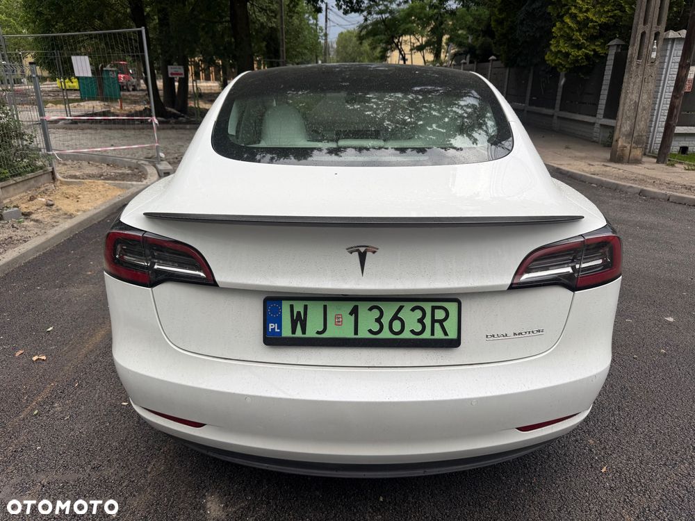 Tesla Model 3 Performance AWD - 4