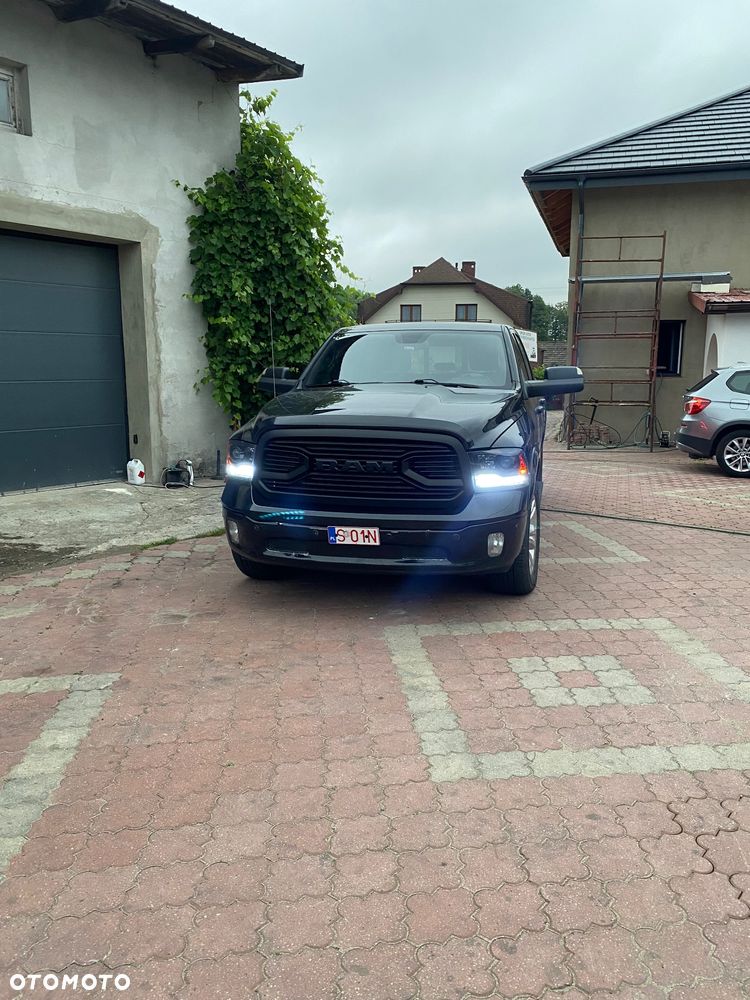 Dodge RAM 1500 5.7 4x4 - 9