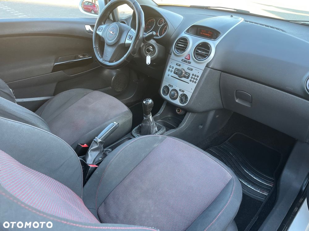 Opel Corsa - 7