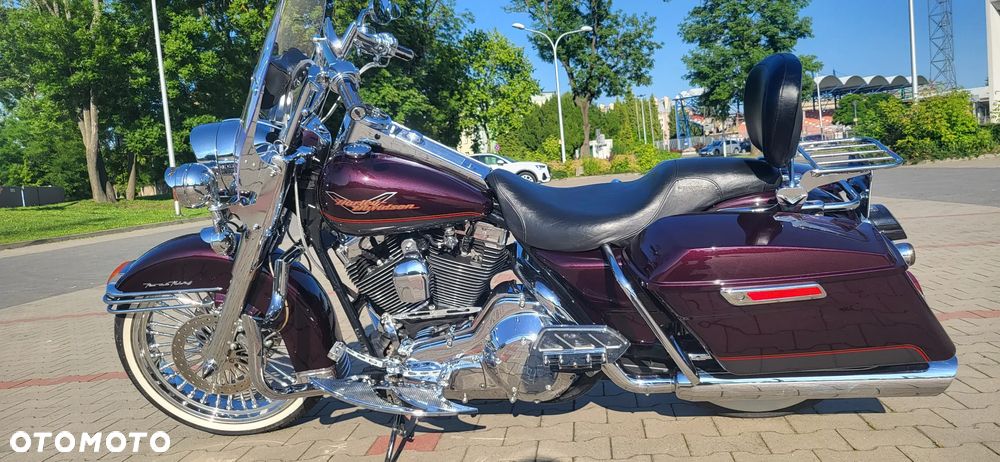 Harley-Davidson Touring Road King - 9