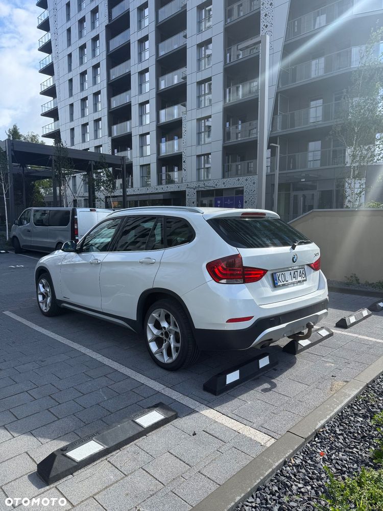 BMW X1 xDrive20d - 4